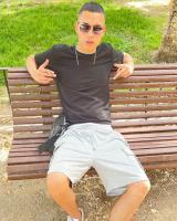 663424562: Chico busca chica en Barcelona