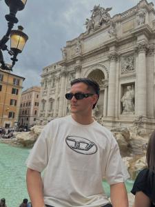 680226565: Chico busca chica en Barcelona