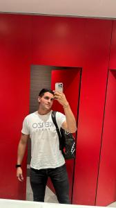 680226565: Chico busca chica en Barcelona