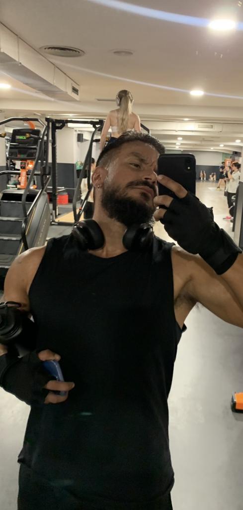 Chico busca chica en Madrid: Chico busca chica