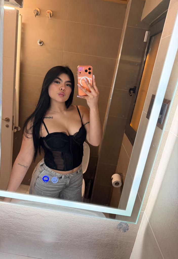 Chica busca chico en Valencia: Chica busca chico