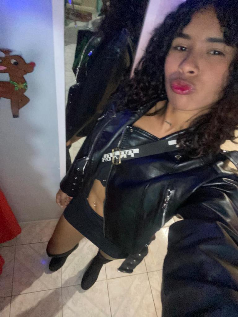 Chica busca chico en Madrid: 