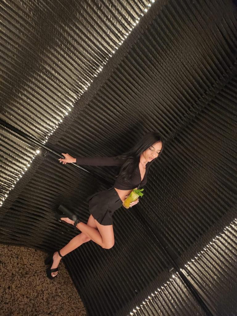 Chica busca chico en Alicante: 