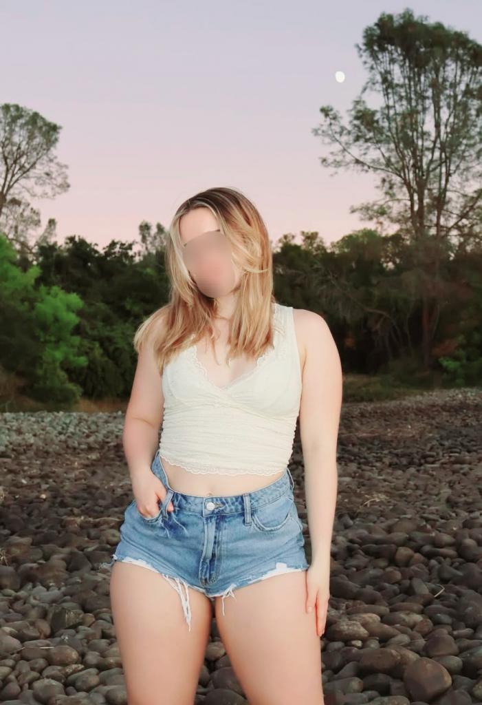 Chica busca chico en Cuenca: 