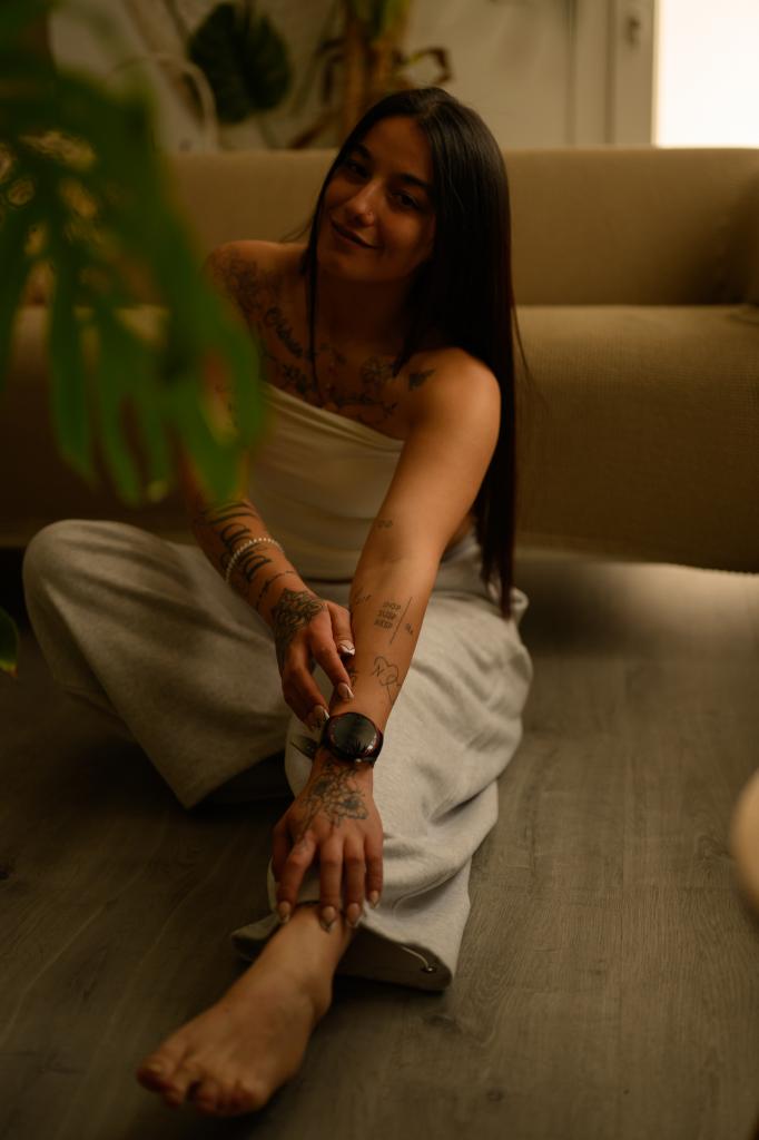 675352431: Chica busca chico en Valencia