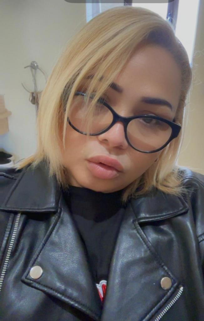 613950817: Chica busca chico en Cádiz