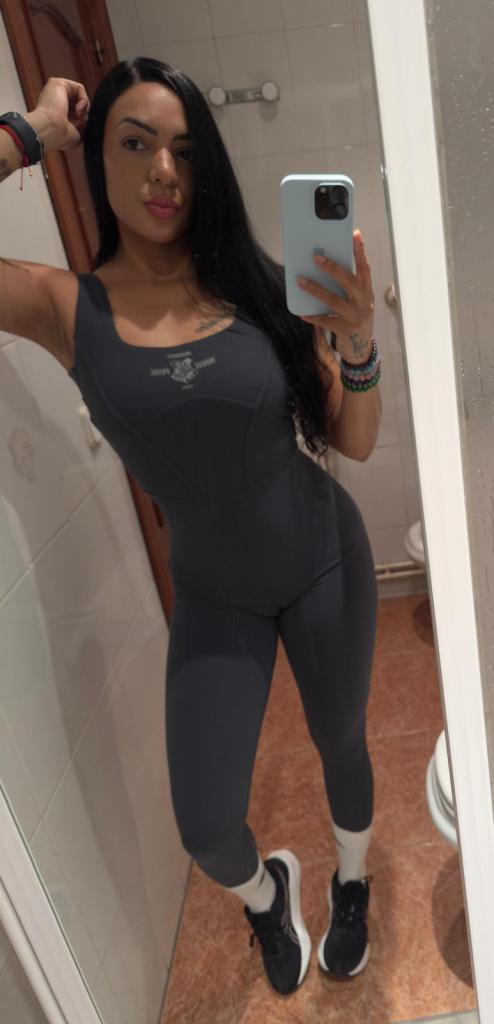 666321051: Chica busca chico en Cáceres