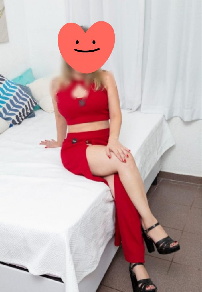 722346276: Chica busca chico en Navarra