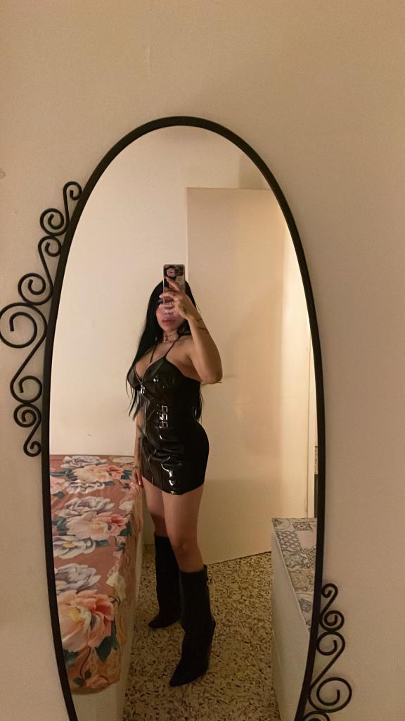 603644146: Chica busca chico en Barcelona