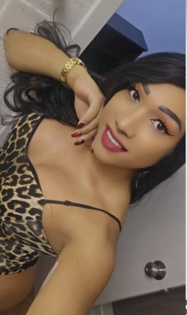 637976902: Transexual en Valencia