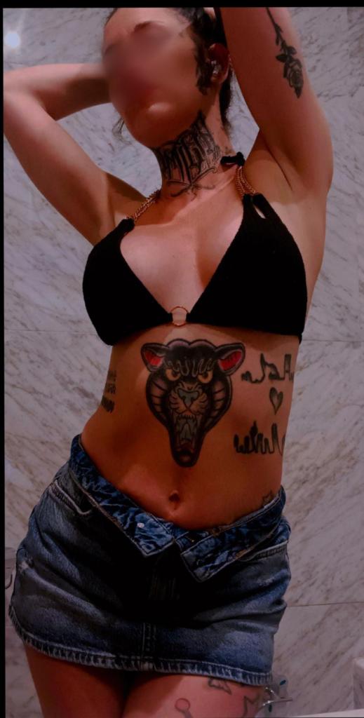 Chica busca chico en Granada: 