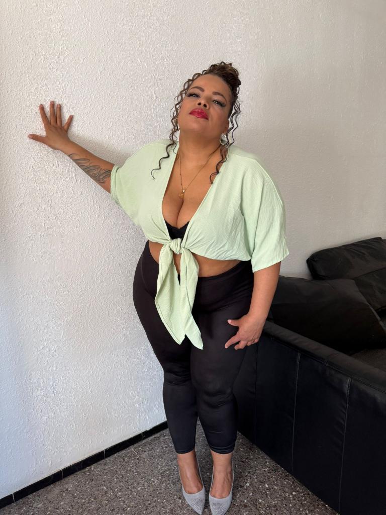 Chica busca chico en Gerona: 