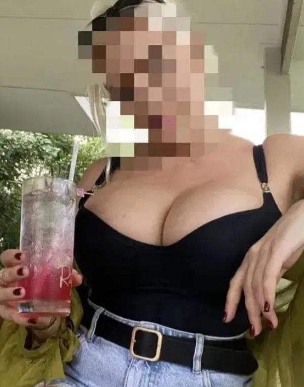 Chica busca chico en Cádiz: 