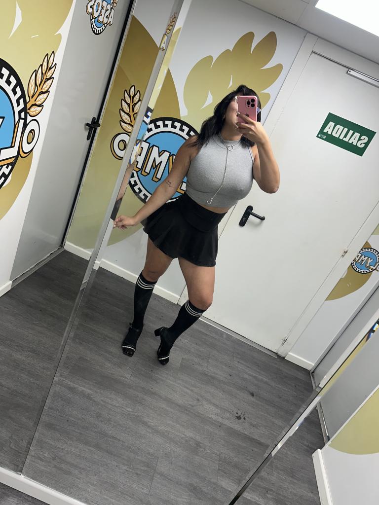 641497209: Chica busca chico en Cantabria