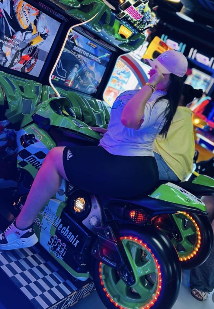 Chica busca chico en Granada: 