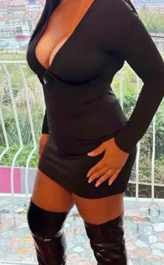 613510571: Chica busca chico en Tenerife