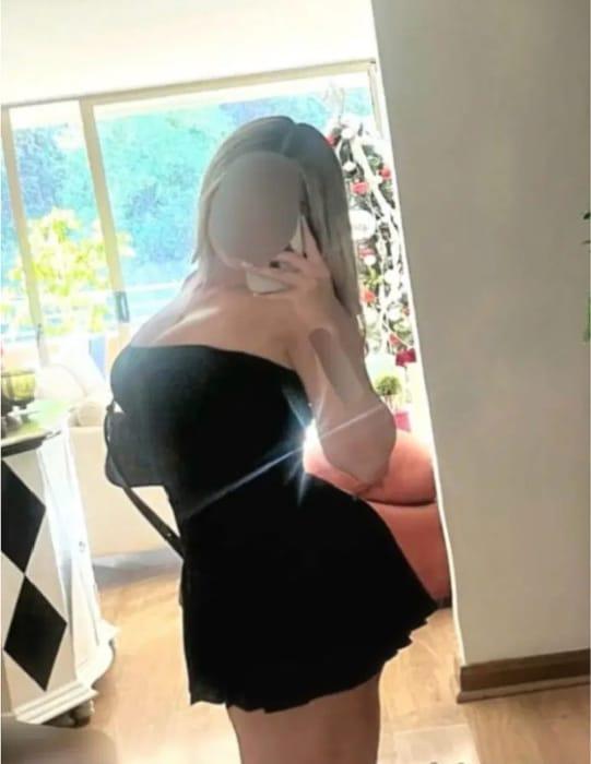 Chica busca chico en Cádiz: 