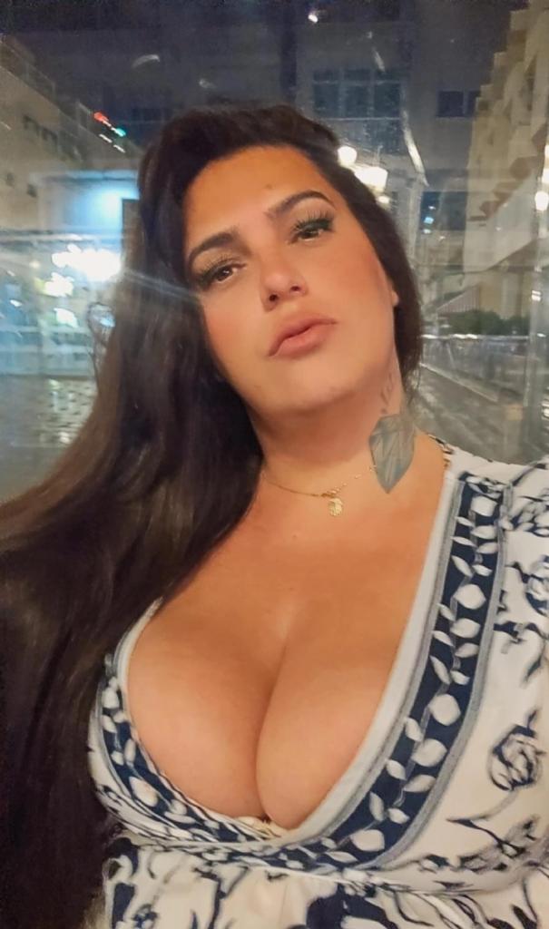 Travesti en Almería: Transexuales y Travestis