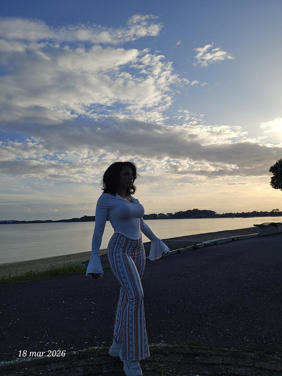 Chica busca chico en Pontevedra: 