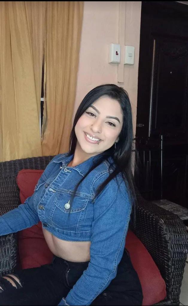 614398552: Chica busca chico en Cádiz
