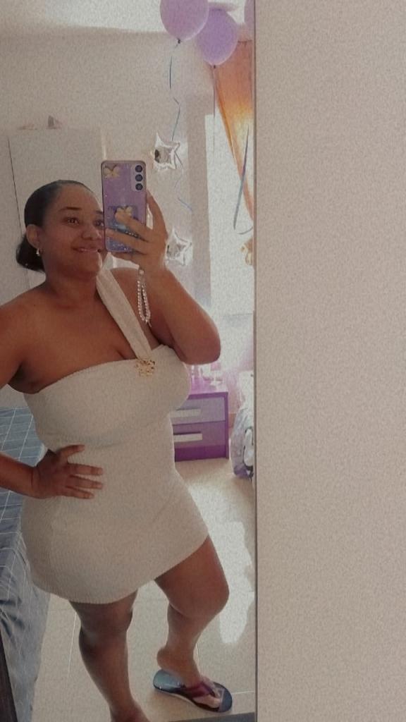 Chica busca chico en Murcia: 