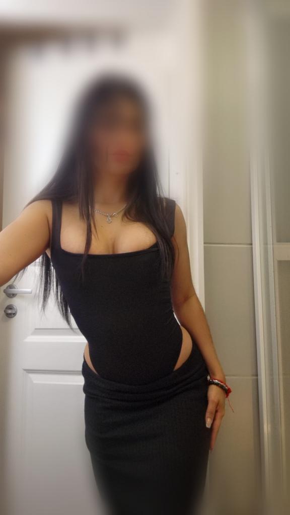 Chica busca chico en Granada: 