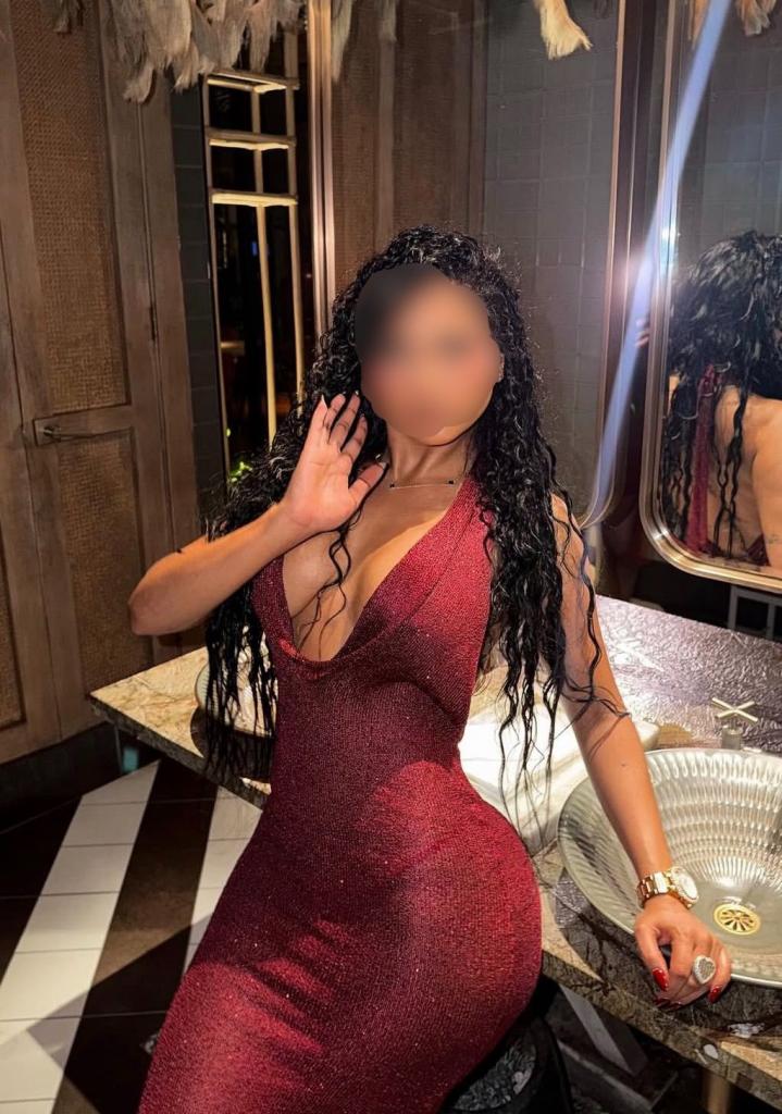 Chica busca chico en Barcelona: 