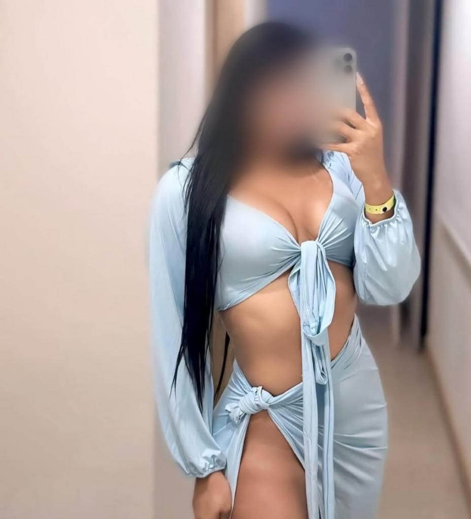 Chica busca chico en Sevilla: Chica busca chico