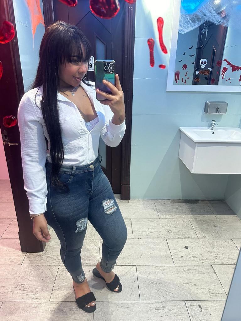 658675827: Chica busca chico en Málaga