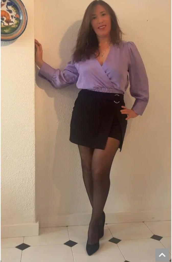 Chica busca chico en Barcelona: Chica busca chico