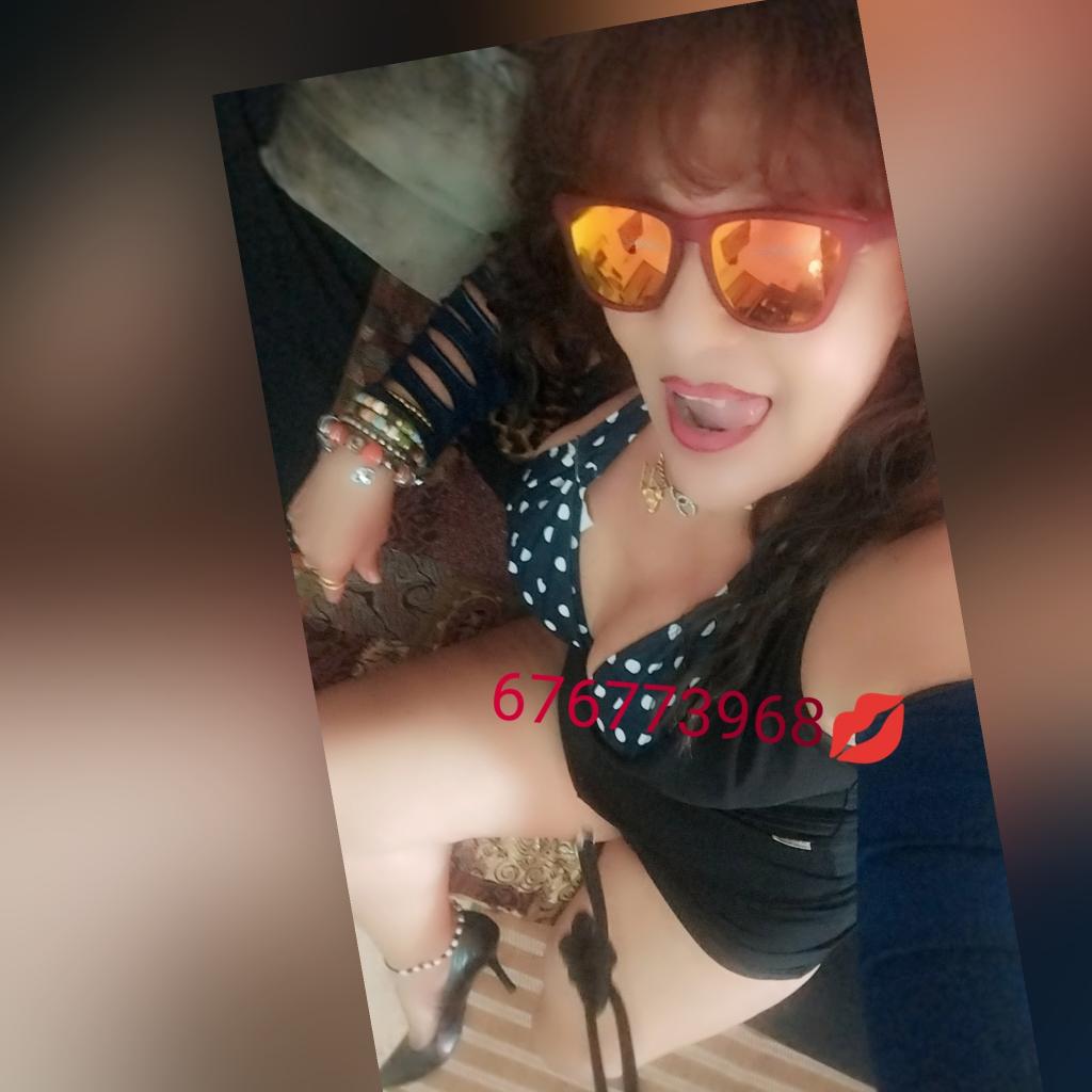 Chica busca chico en Tenerife: 