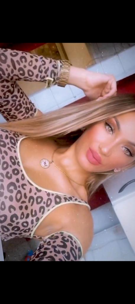 652854044: Chica busca chico en Almería