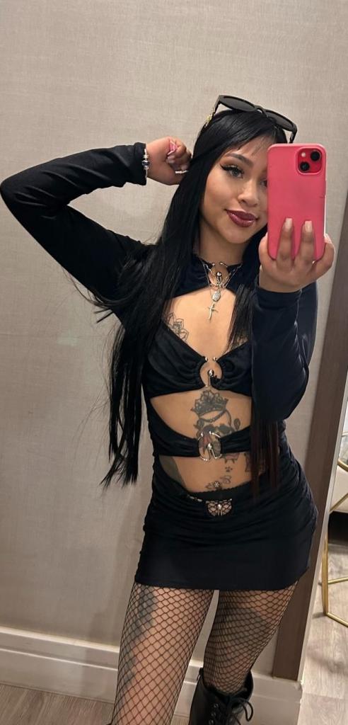 Chica busca chico en Sevilla: 