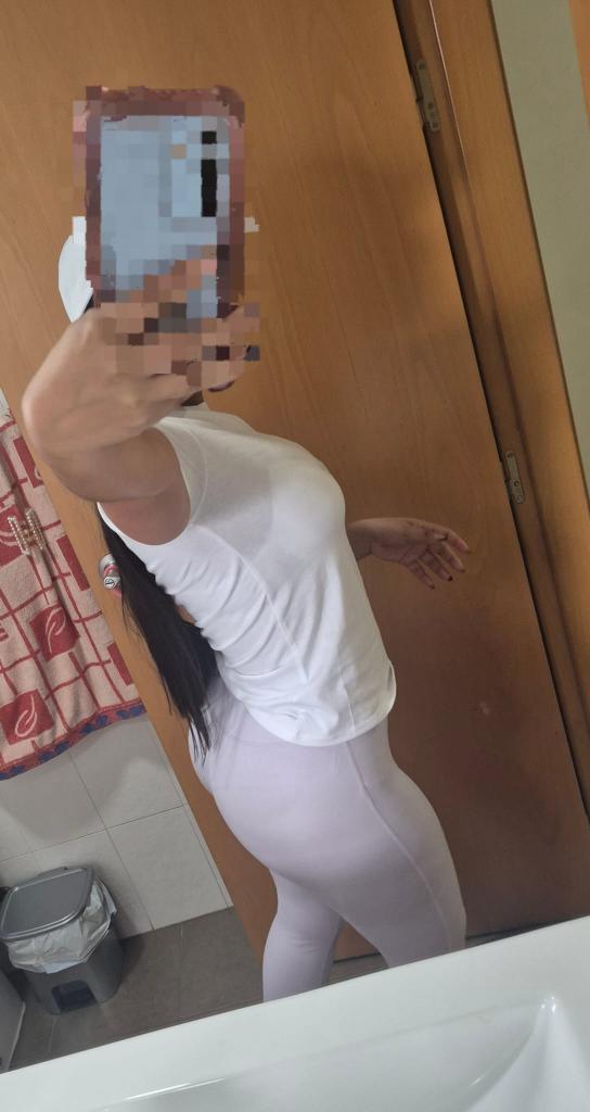 Chica busca chico en Almería: Chica busca chico
