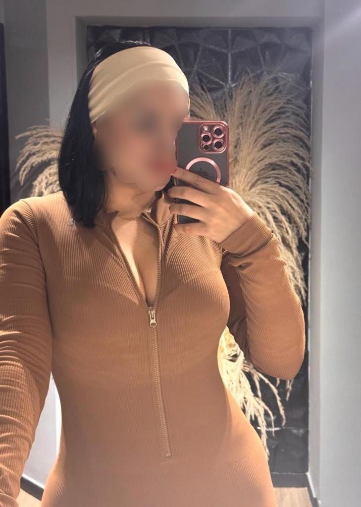 Chica busca chico en Lugo: 