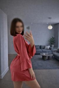 677939953: Chica busca chico en Valencia