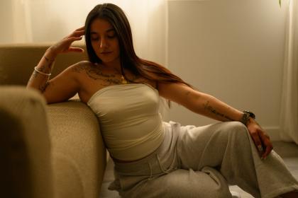 675352431: Chica busca chico en Valencia