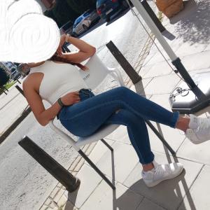 643145826: Chica busca chico en Murcia