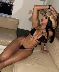 613659857: Chica busca chico en Tenerife