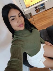 602718657: Chica busca chico en Murcia