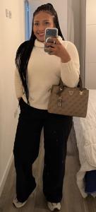 632877597: Chica busca chico en Málaga