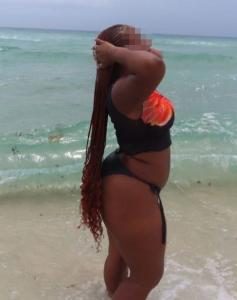 614775616: Chica busca chico en Almería