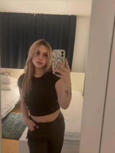 637244154: Chica busca chico en Valencia