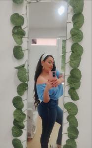 665443827: Chica busca chico en Madrid