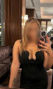 611331077: Chica busca chico en Sevilla