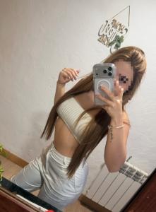 605282260: Chica busca chico en Gerona