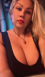 643136311: Chica busca chico en La Rioja