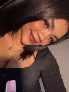 647639240: Chica busca chico en Tarragona