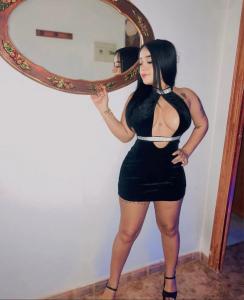 632975779: Chica busca chico en Ibiza