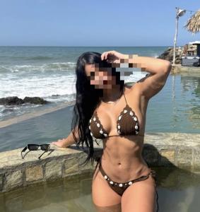 613659857: Chica busca chico en Tenerife